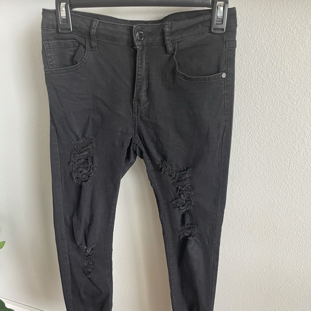 Fashion Denim couture Jeans Size 9 Holes Distressed Shredded Skinny